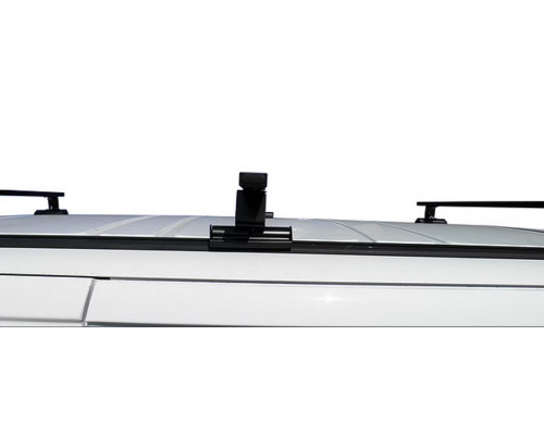 Поперечины в продольный паз на Mercedes Vito (W638) до 2003 г. - RB210