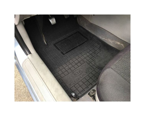 Гибридные коврики в салон Kia Cerato 2004-2009 (Avto-Gumm)