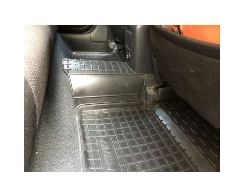 Автомобильные коврики в салон Toyota Avensis 2003-2009 (Avto-Gumm)