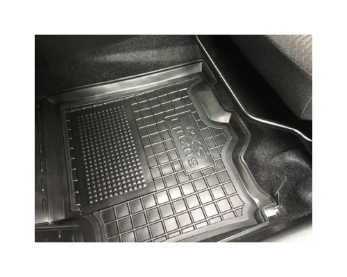 Автомобильные коврики в салон Suzuki SX4 2013- (Avto-Gumm)