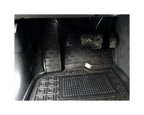 Автомобильные коврики в салон Audi Q5 2009- (Avto-Gumm)