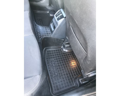 Автомобильные коврики в салон Skoda Octavia A7 2013- (Avto-Gumm)