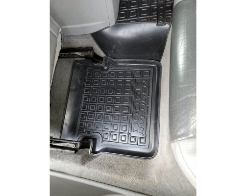 Автомобильные коврики в салон Dodge Avenger 2007- (AVTO-Gumm)