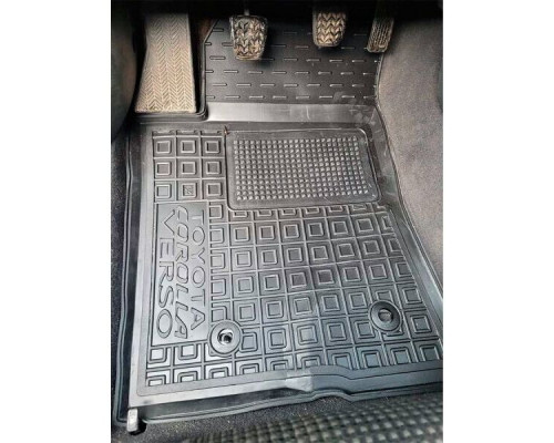 Автомобильные коврики в салон Toyota Corolla Verso 2004-2009 (AVTO-Gumm)