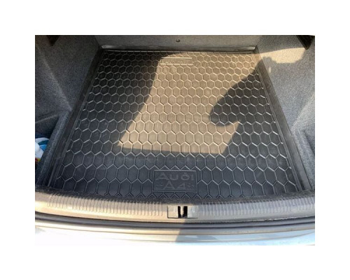 Автомобильный коврик в багажник Audi A4 (B6/B7) 2001- Sedan (Avto-Gumm)