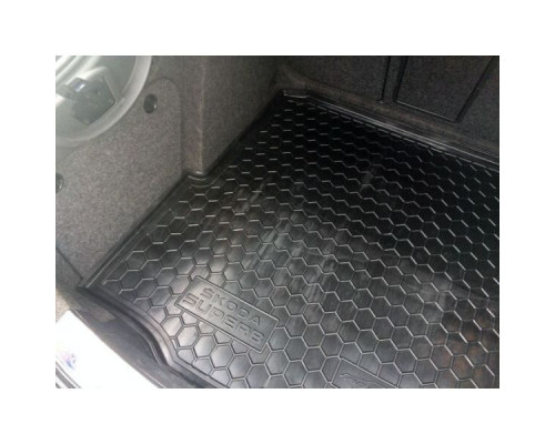 Автомобильный коврик в багажник Skoda SuperB 2008-2014 Sedan (Avto-Gumm)