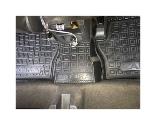 Автомобильные коврики в салон Opel Zafira B 2005- (Avto-Gumm)