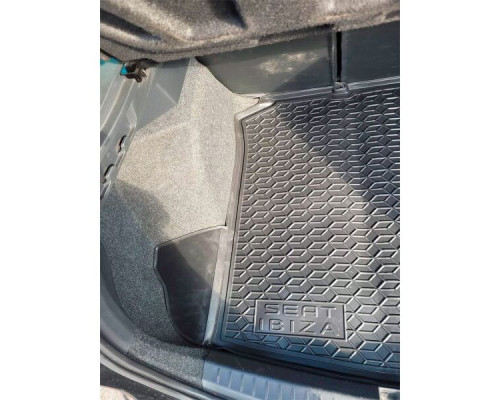 Автомобильный коврик в багажник Seat Ibiza (6J) 2008- Universal (AVTO-Gumm)