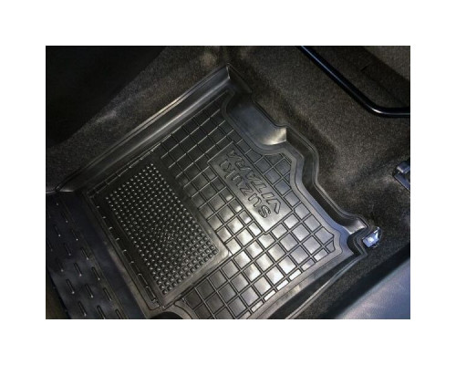 Автомобильные коврики в салон Suzuki Vitara 2014- (Avto-Gumm)
