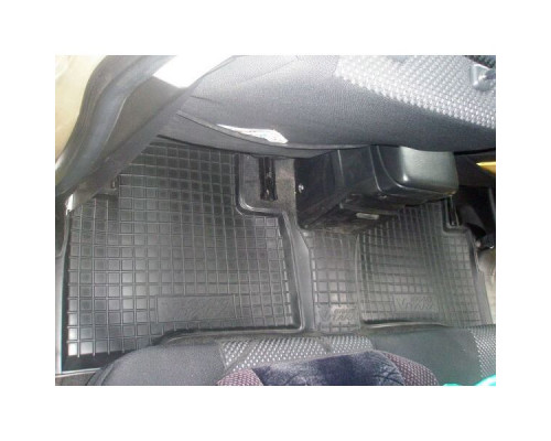 Автомобильные коврики в салон Suzuki Grand Vitara 2005- (Avto-Gumm)