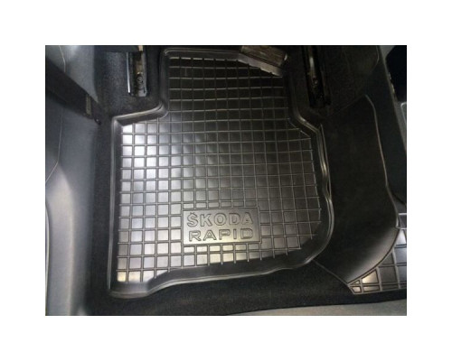 Автомобильные коврики в салон Skoda Rapid 2013- (Avto-Gumm)