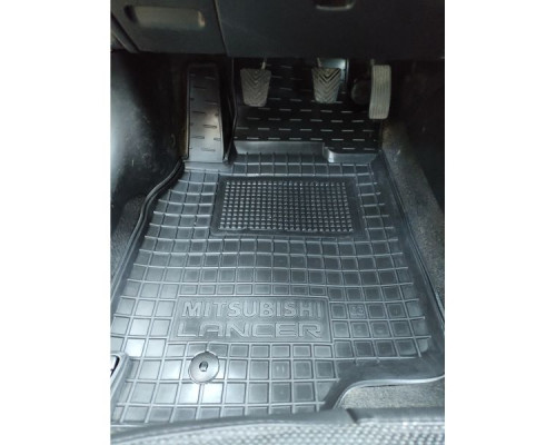 Автомобильные коврики в салон Mitsubishi Lancer (9) 2003- (Avto-Gumm)