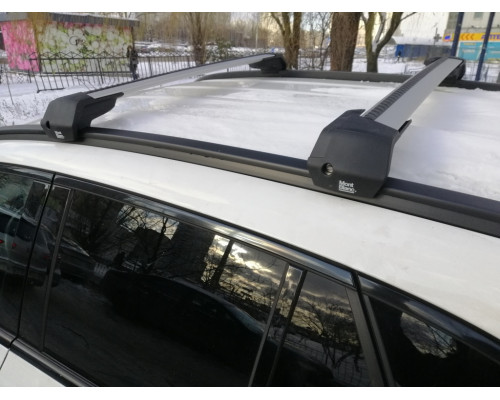 Багажник на крышу авто с интегрированными рейлингами Mont Blanc Xplore