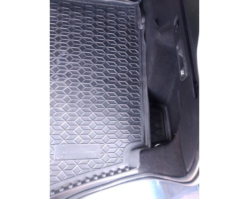 Автомобильный коврик в багажник Renault Megane 4 2016- Universal (AVTO-Gumm)