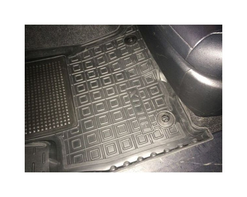 Автомобильные коврики в салон Toyota Hilux 2016- (Avto-Gumm)