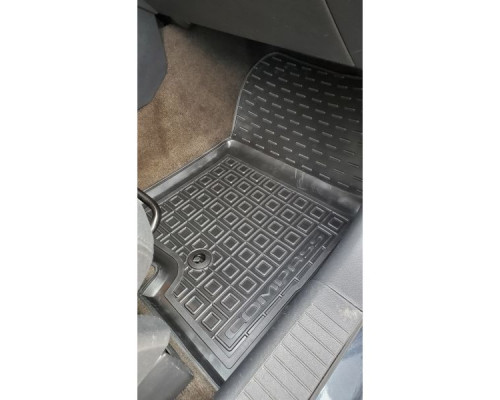 Автомобильные коврики в салон Jeep Compass 2011-2016 (AVTO-Gumm)