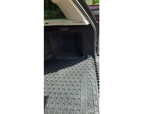 Автомобильный коврик в багажник Range Rover 2002- (Avto-Gumm)