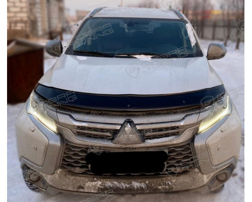 Deflector capota Mitsubishi Pajero Sport 2016