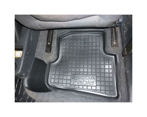 Автомобильные коврики в салон Skoda Fabia 2 2007-2015 (Avto-Gumm)