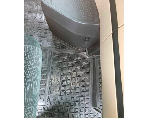 Автомобильные коврики в салон Mercedes Actros I плоский пол 2011-2018 (AVTO-Gumm)