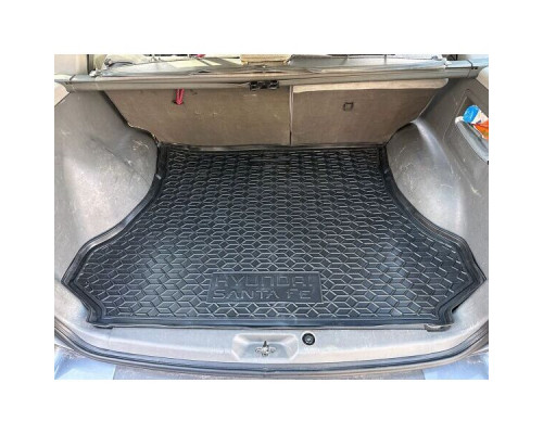 Автомобильный коврик в багажник Hyundai Santa Fe 2000-2006 (AVTO-Gumm)