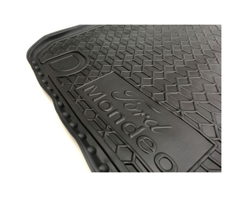 Автомобильный коврик в багажник Ford Mondeo 3 2000- Universal (Avto-Gumm)