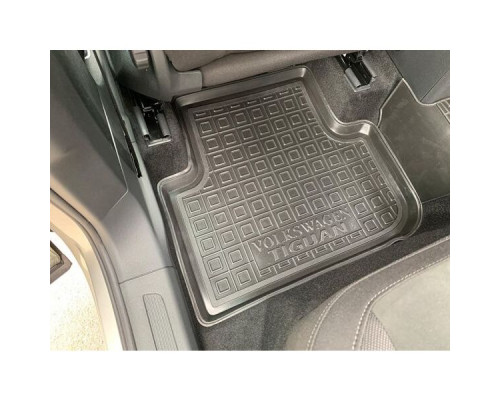 Автомобильные коврики в салон Volkswagen Tiguan 2016- (Avto-Gumm)