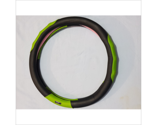 Capac volan negru cu inserții verde deschis și emblemă M (38 cm)