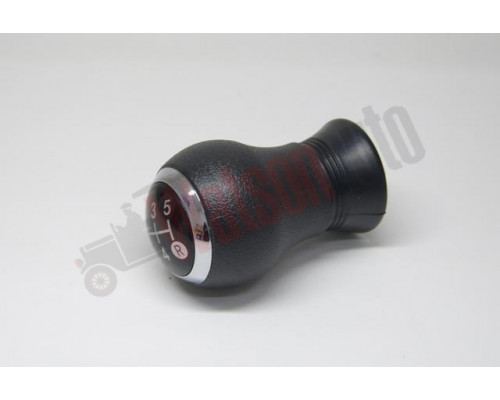 YA046-13 Ручка КПП Toyota Auris с юбкой -2010 5 ст.