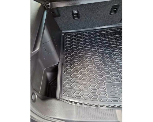 Автомобильный коврик в багажник Suzuki S-Cross 2022- верхняя полка (AVTO-Gumm)