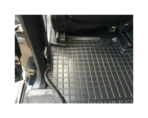 Автомобильные коврики в салон Mitsubishi Pajero Wagon 3/4 99-/07- (Avto-Gumm)