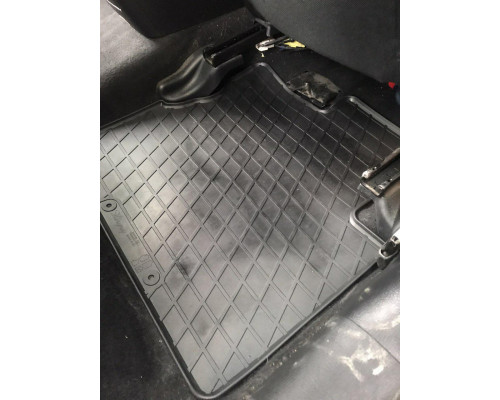 Коврики резиновые 6 (GG/GY) (2002-2008) комплект из 4 штук