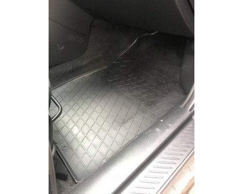 Коврики резиновые 6 (GG/GY) (2002-2008) комплект из 4 штук