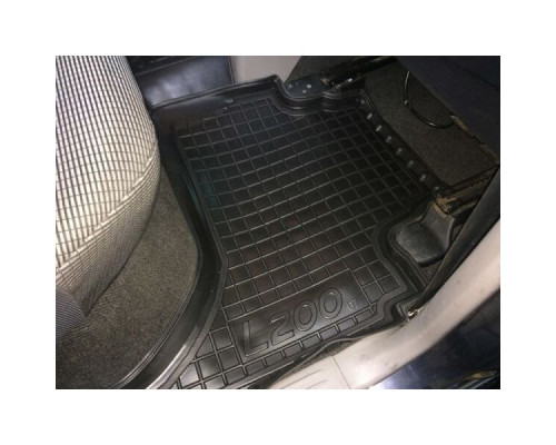 Автомобильные коврики в салон Mitsubishi L200 2006- (Avto-Gumm)