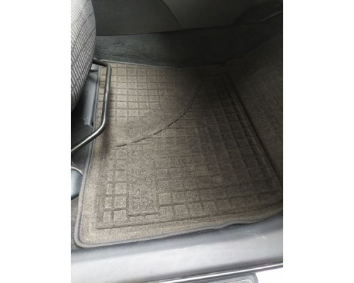 Гибридные коврики в салон Toyota Avensis 2009- (Avto-Gumm)