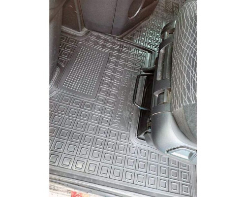 Автомобильные коврики в салон Mercedes Actros I плоский пол 2011-2018 (AVTO-Gumm)
