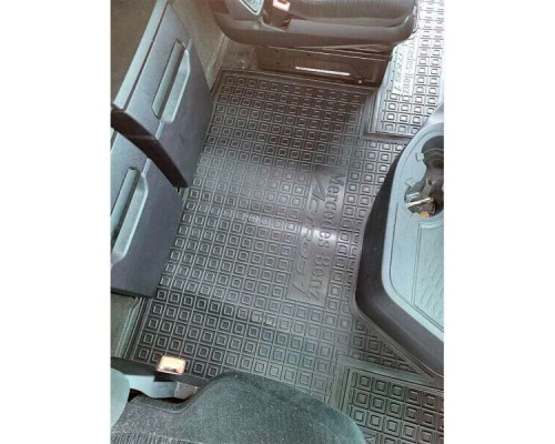 Автомобильные коврики в салон Mercedes Actros I плоский пол 2011-2018 (AVTO-Gumm)