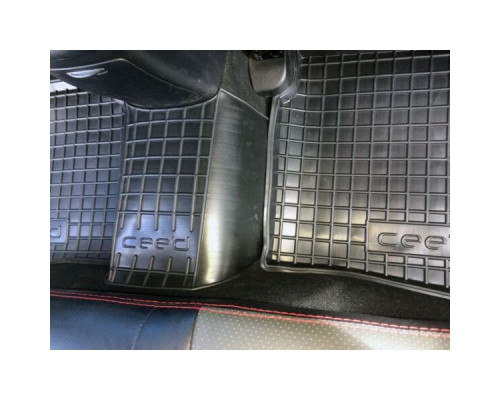 Автомобильные коврики в салон Kia Ceed 2006-2012 (Avto-Gumm)
