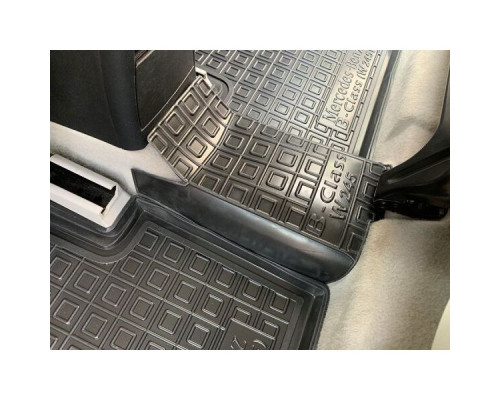 Автомобильные коврики в салон Mercedes B (W245) 2005-2011 (Avto-Gumm)