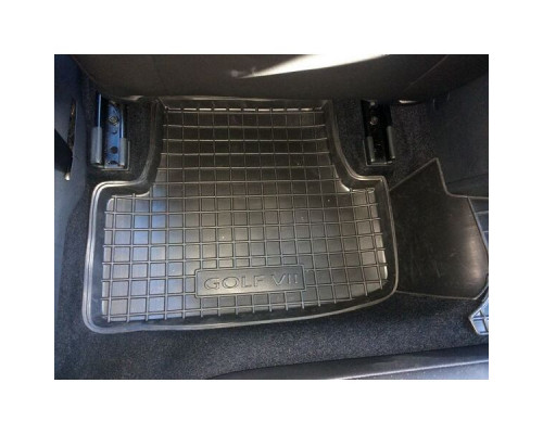 Автомобильные коврики в салон Volkswagen Golf 7 2013- (Avto-Gumm)