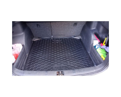 Автомобильный коврик в багажник Skoda Fabia 2 2007- Universal (Avto-Gumm)