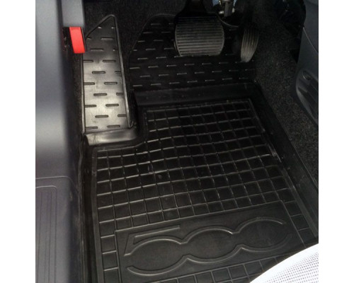 Автомобильные коврики в салон Fiat 500 2007- (Avto-Gumm)