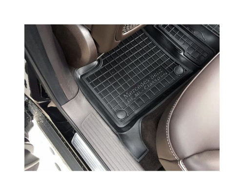 Автомобильные коврики в салон Mercedes GL (X166) 12-/GLS 14- (7 мест) (Avto-Gumm)