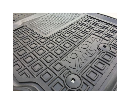 Автомобильные коврики в салон Toyota Yaris 2006- Hatchback (Avto-Gumm)