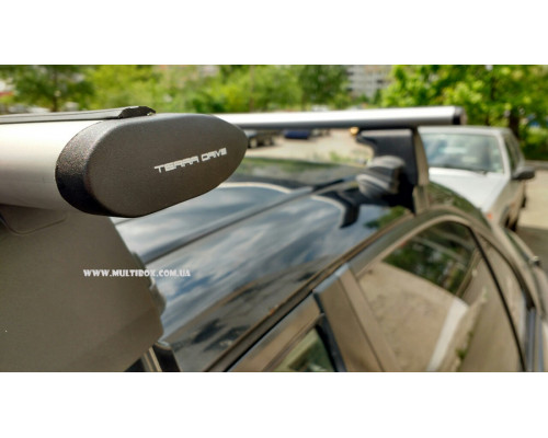 Багажник Terra Drive Clip Wing с кожухом