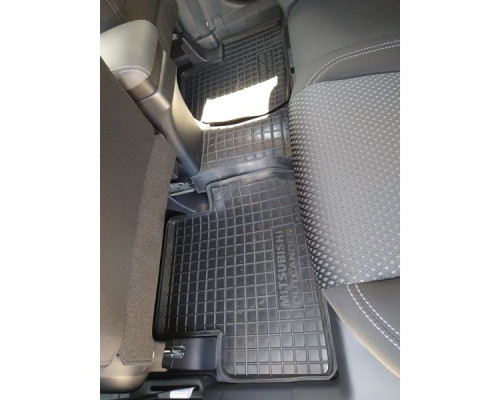 Автомобильные коврики в салон Mitsubishi Outlander 2012- (Avto-Gumm)