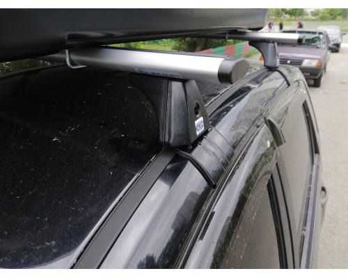 Багажник на авто с гладкой крышей Cruz Airo