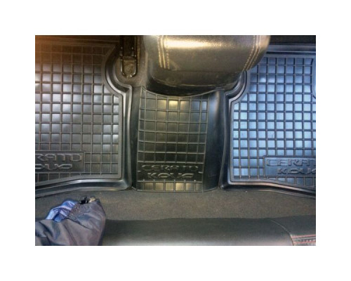 Автомобильные коврики в салон KIA Cerato Koup 2010- (Avto-Gumm)