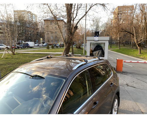 Багажник на рейлинги Thule WingBar  Edge